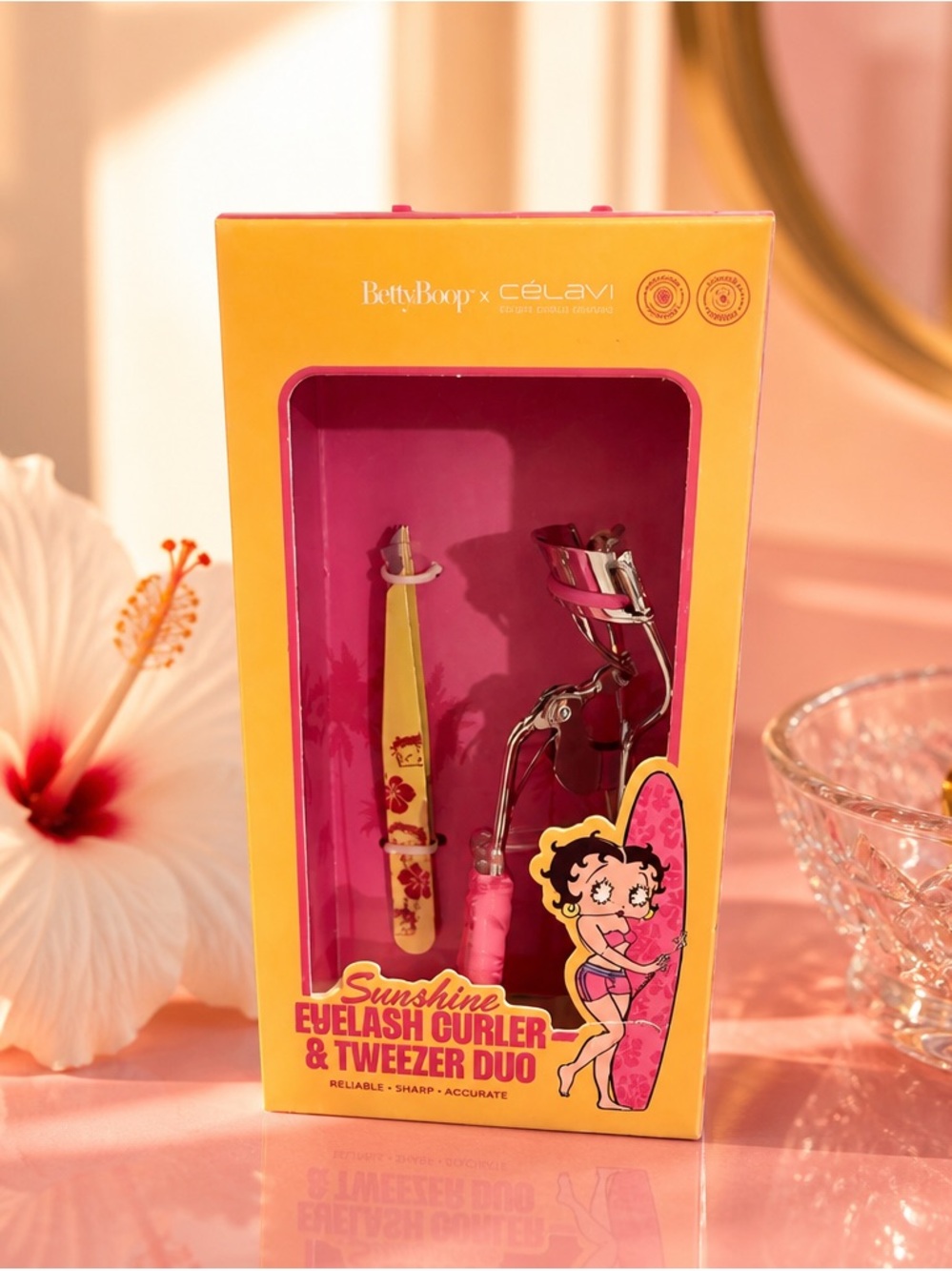 Betty Boop Eyelash Curler & Tweezer Set - Yellow & Pink
